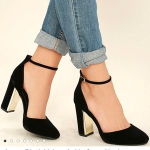 Lulu’s Laura Black Velvet Ankle Strap Heels